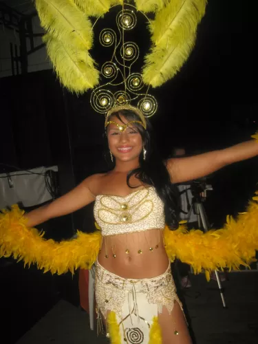 Primer Reinado de Belleza del Carnaval, de la Cultura y el Turismo